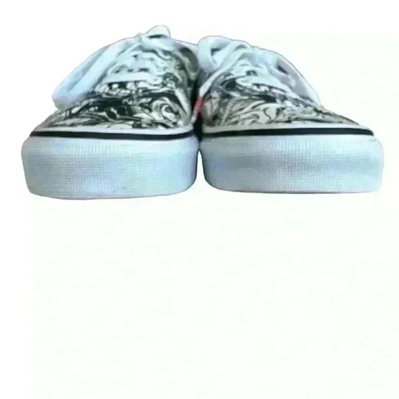 🔥RARE🔥Vans Authentic Marvel Shoe size women’s 7.5 - Picture 8 of 14